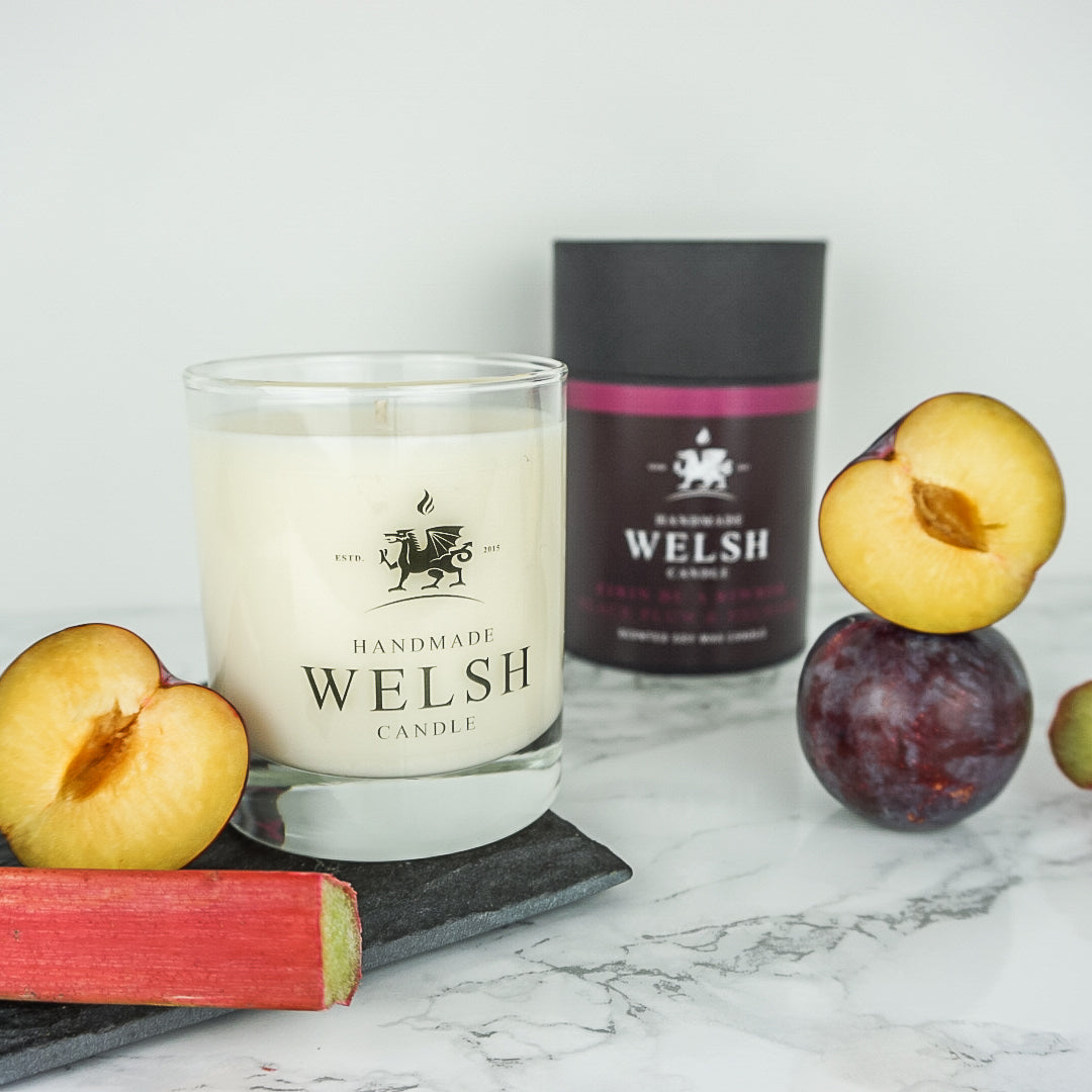 Black Plum & Rhubarb Glass Jar Candle